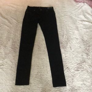 Super skinny jeans
